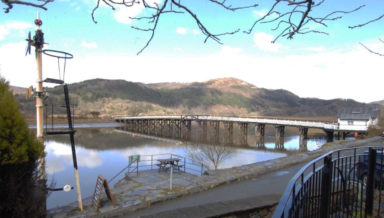 Toll Bridge House Penmaenpoolヴィラ エクステリア 写真
